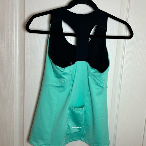 Pearl Izumi Elite Escape Tank Size Small Green adjustable, inside bra support - Picture 6 of 11